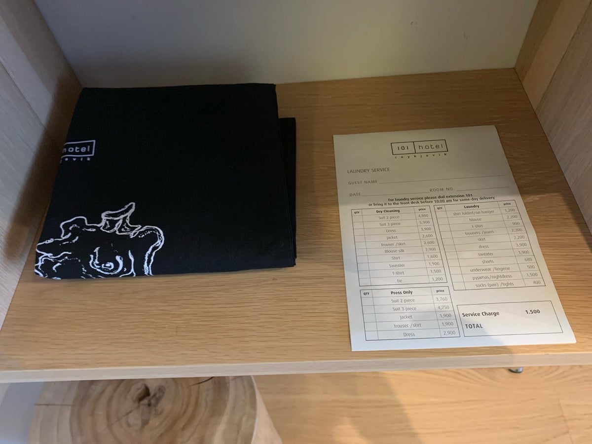 101 Hotel Reykjavik reusable bag and laundry price list