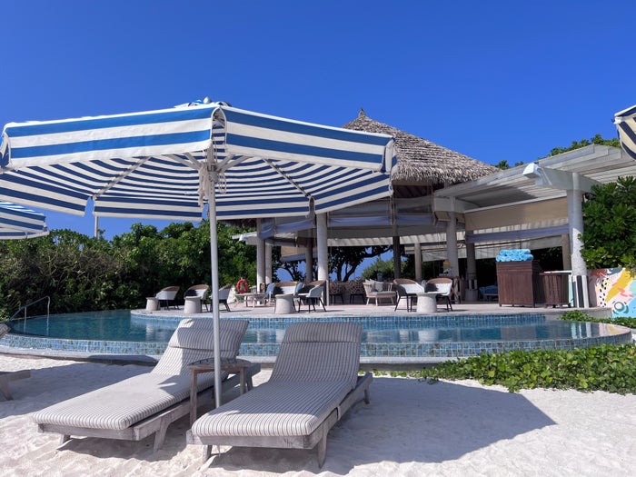 Adults only pool at Le Meridien Maldives Adults only pool at Le Meridien Maldives