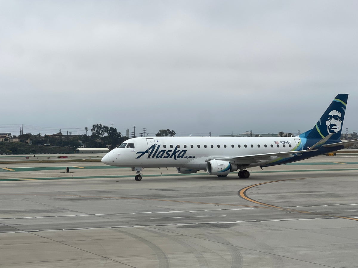 Alaska Airlines Implements Strange Restriction on Award Flights