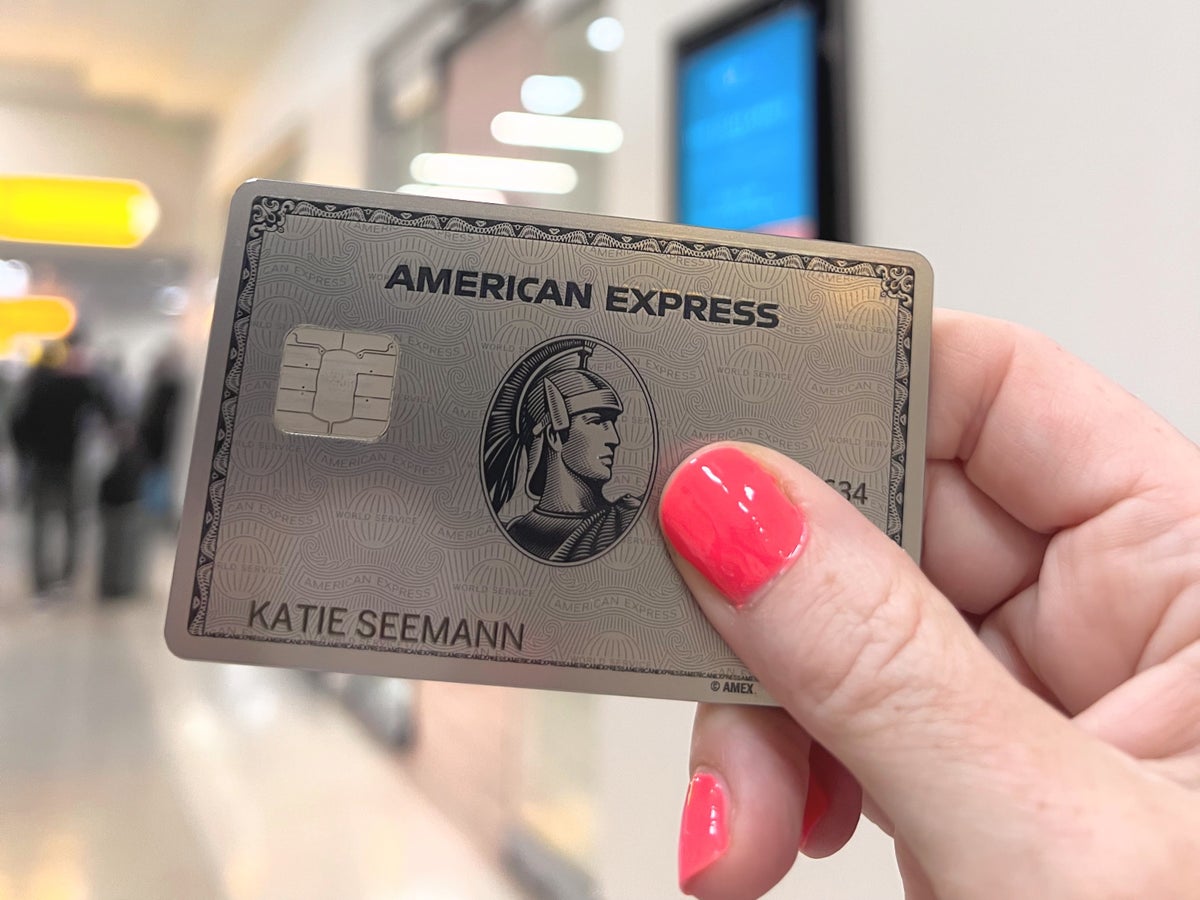 How I Value the Amex Platinum Card [And the Top Perk That Makes It Worth It]