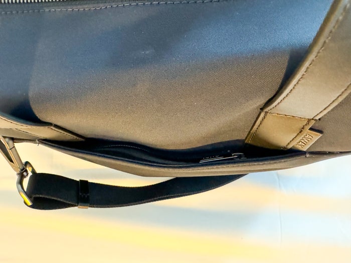 Away The Everywhere Bag secret pocket Away The Everywhere Bag secret pocket