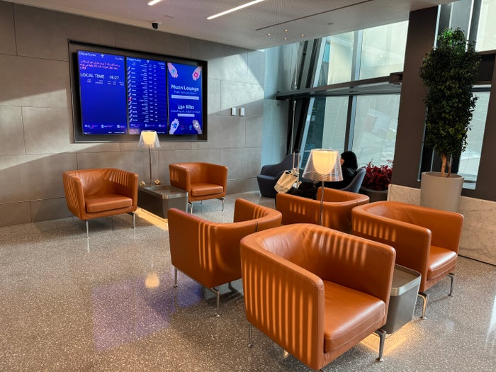 Qatar Airways Gold Lounge – South at Hamad International Airport in Doha [Review]