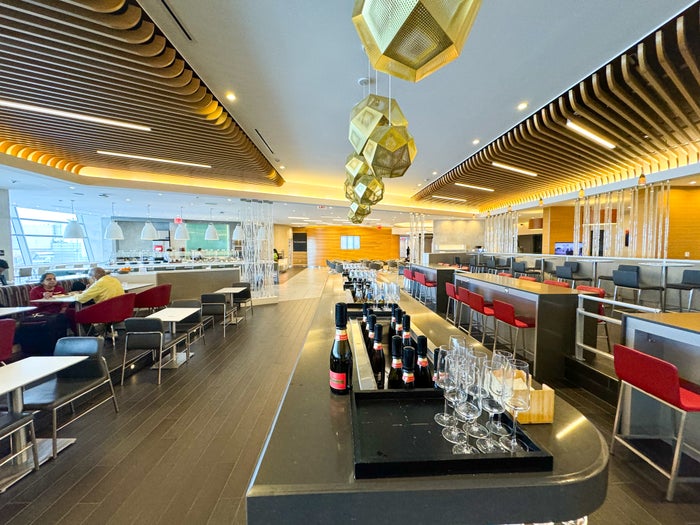 Greenwich Lounge JFK Greenwich Lounge JFK