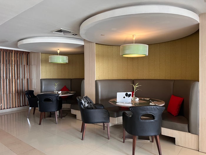 Hilton Garden Inn Bangkok Silom All Day Dining booth seating Hilton Garden Inn Bangkok Silom All Day Dining booth seating
