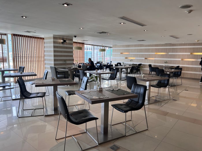 Hilton Garden Inn Bangkok Silom All Day Dining table seating Hilton Garden Inn Bangkok Silom All Day Dining table seating