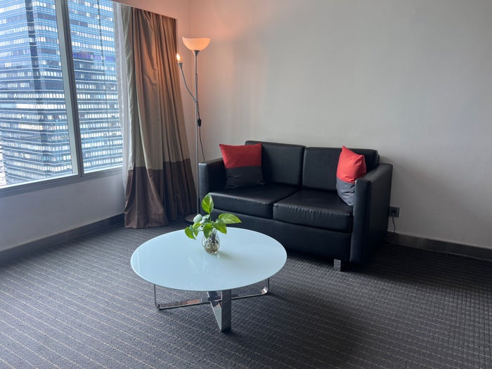 Hilton Garden Inn Bangkok Silom living room and sofa Hilton Garden Inn Bangkok Silom living room and sofa