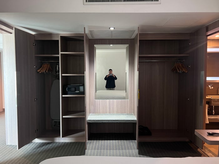 Hilton Garden Inn Bangkok Silom room closets Hilton Garden Inn Bangkok Silom room closets