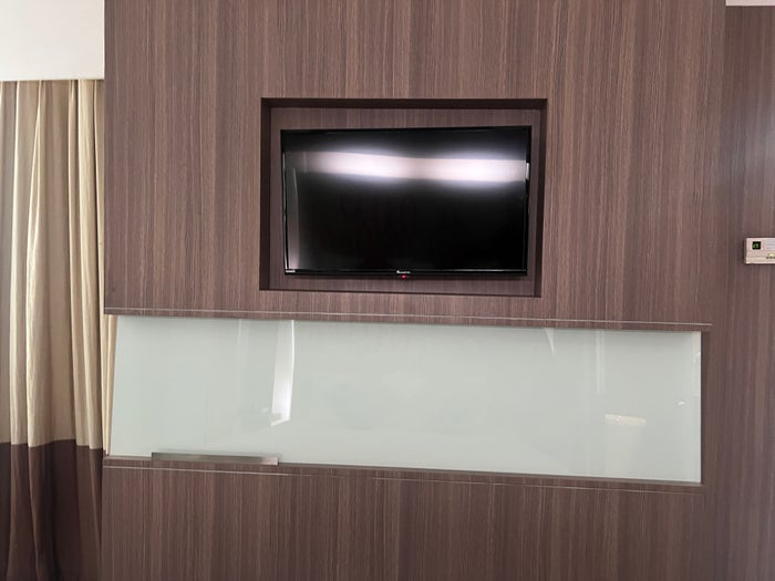 Hilton Garden Inn Bangkok Silom room tv Hilton Garden Inn Bangkok Silom room tv