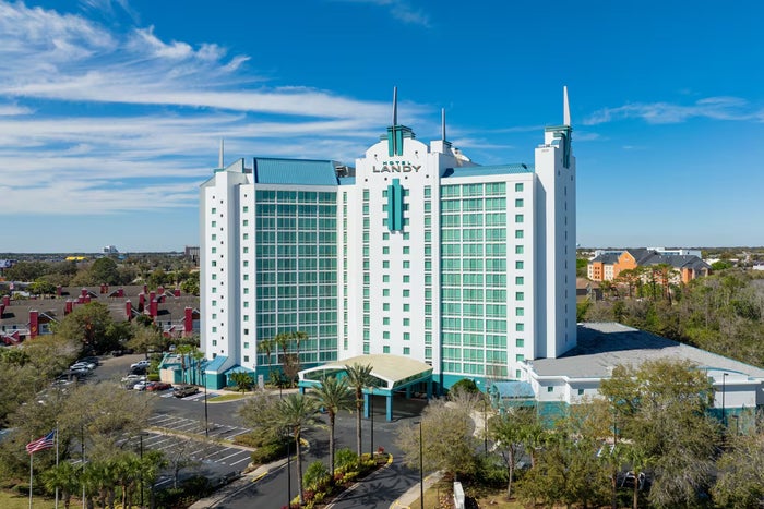 Hotel Landy exterior