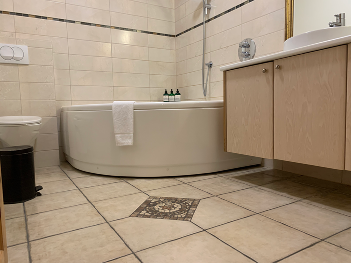 Hotel Ranga bathroom fixtures Hotel Ranga bathroom fixtures