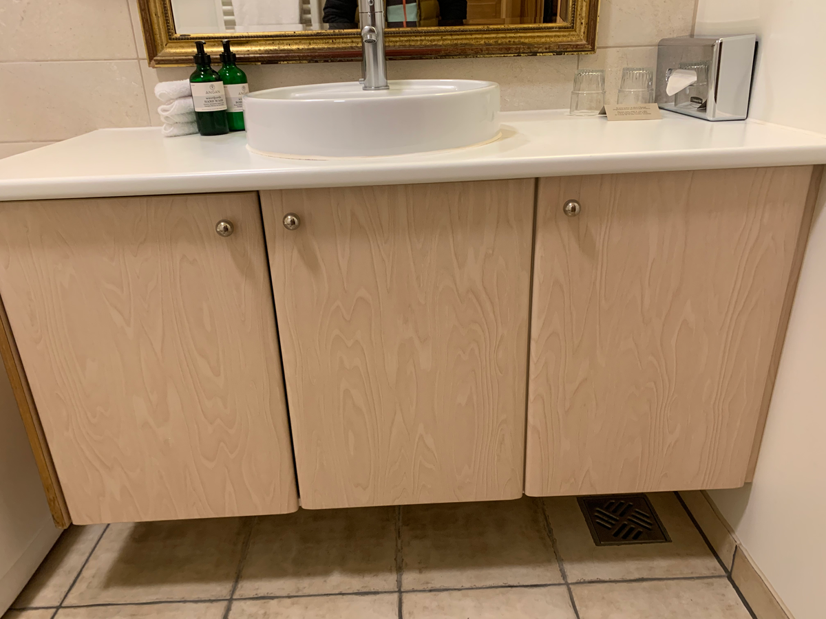 Hotel Ranga bathroom sink and cabinets