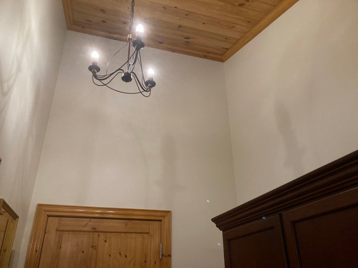 Hotel Ranga deluxe room overhead light Hotel Ranga deluxe room overhead light