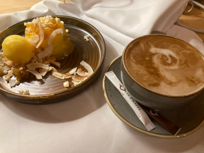Hotel Ranga restaurant carrot cake latte Hotel Ranga restaurant carrot cake latte