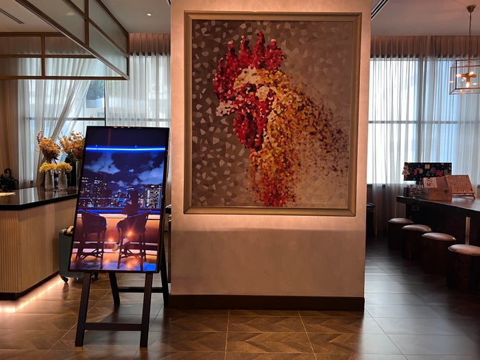 Hyatt Place Bangkok Sukhumvit lobby artwork Hyatt Place Bangkok Sukhumvit lobby artwork