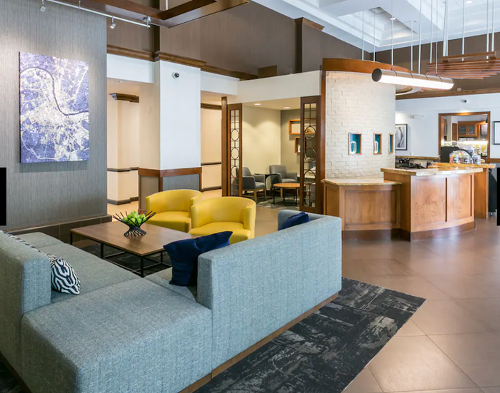 Hyatt Place Nashville Franklin Cool Springs lobby