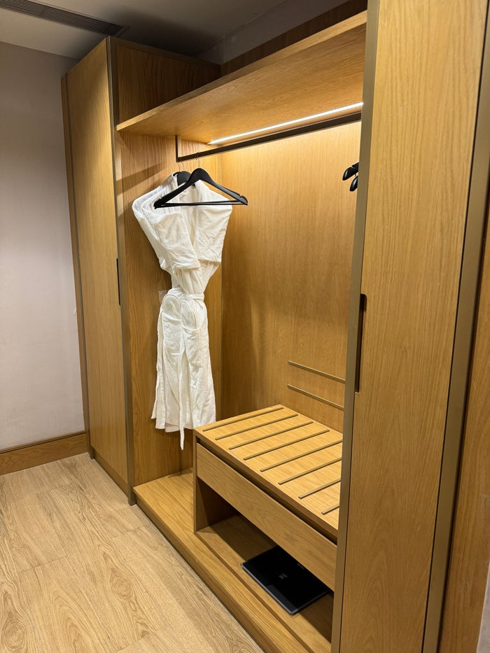 Hyatt Regency Nairobi deluxe suite closet