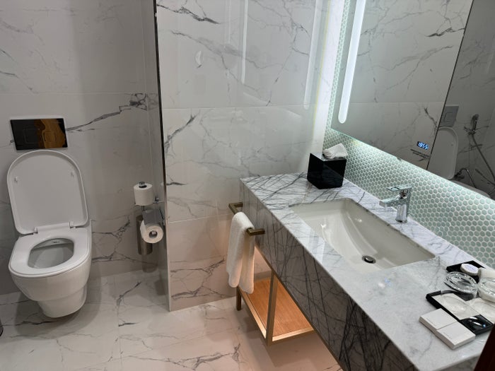 Hyatt Regency Nairobi deluxe suite half bath