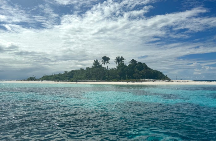 Iru Veli snorkeling deserted island Iru Veli snorkeling deserted island