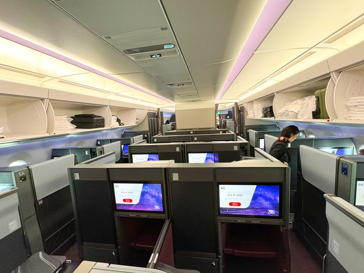 Japan Airlines A350 1000 business cabin