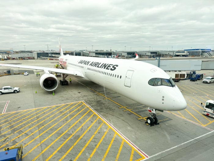 Japan Airlines Airbus A350-1000 Business Class Review [JFK to HND]