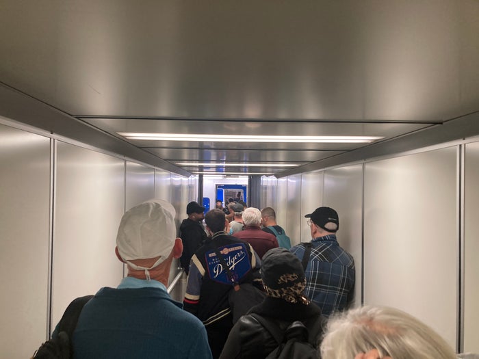 JetBlue boarding 2nd attempt stuck in jetbridge