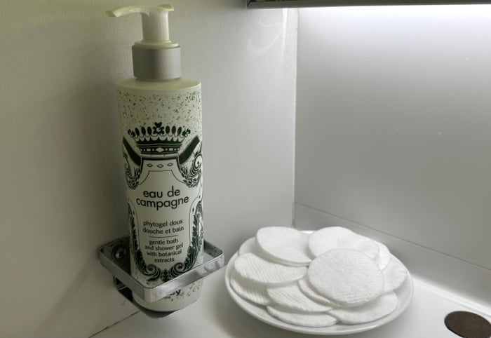 La Premiere bathroom amenities La Premiere bathroom amenities