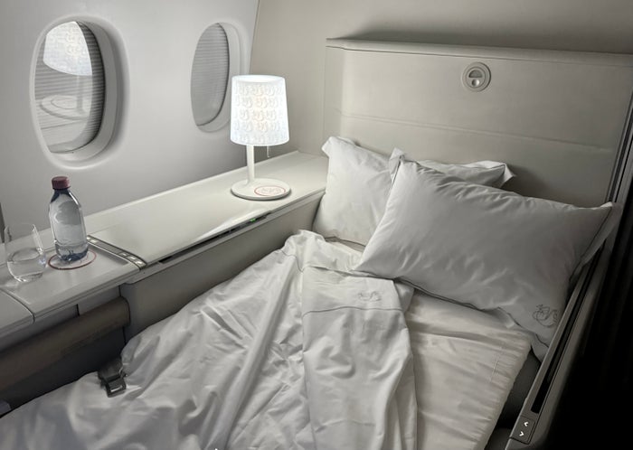 La Premiere seat ready for bed La Premiere seat ready for bed