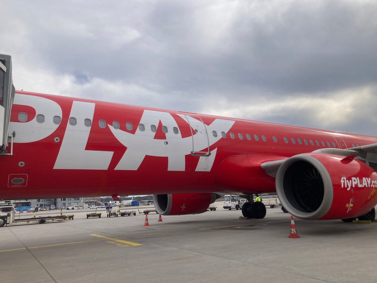 What It’s Like Flying PLAY Airlines Short-Haul From Iceland [March 2024 Review]