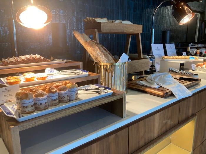 Renaissance Porto Lapa Hotel breakfast buffet pastries Renaissance Porto Lapa Hotel breakfast buffet pastries