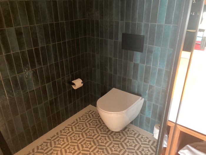 Renaissance Porto Lapa Hotel master bathroom toilet Renaissance Porto Lapa Hotel master bathroom toilet
