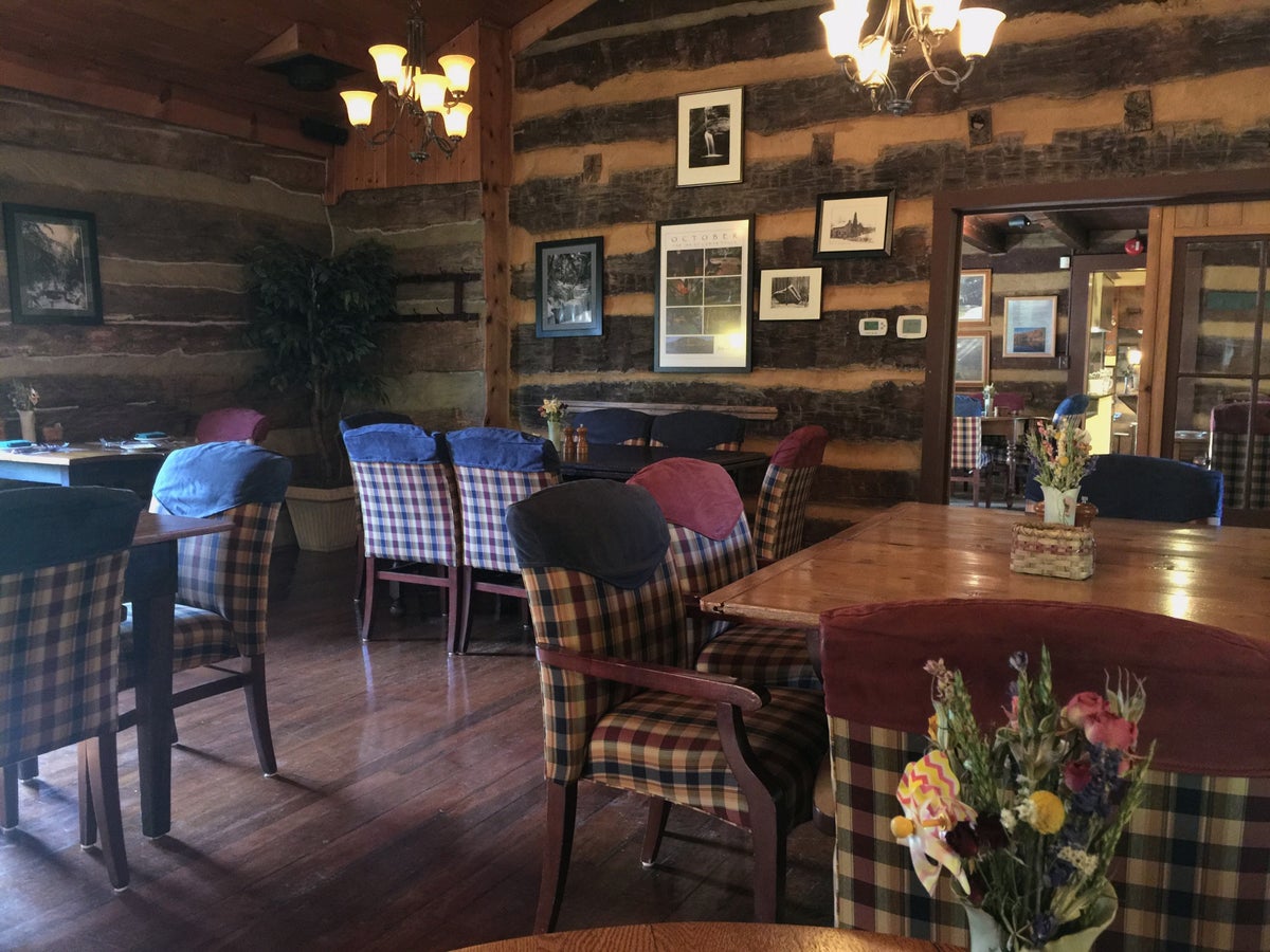 Restaurant at Inn and Spa at Cedar Falls