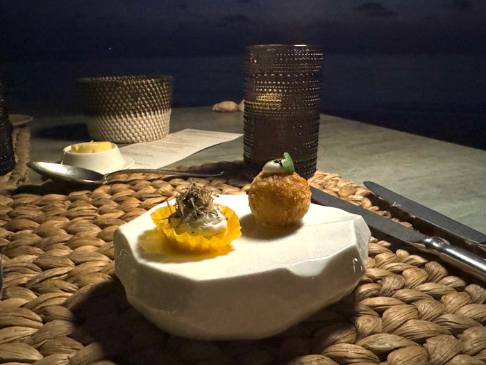 Ritz Carlton Fari Islands FnB Beach Shack amuse bouche Ritz Carlton Fari Islands FnB Beach Shack amuse bouche