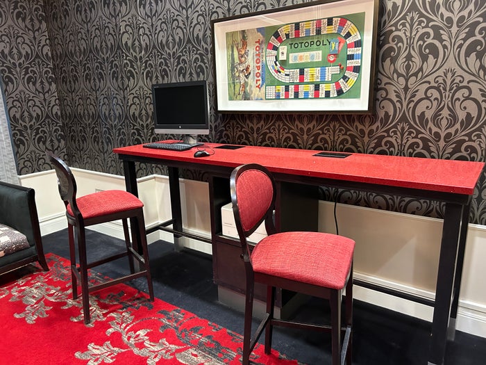 Saratoga Casino business center