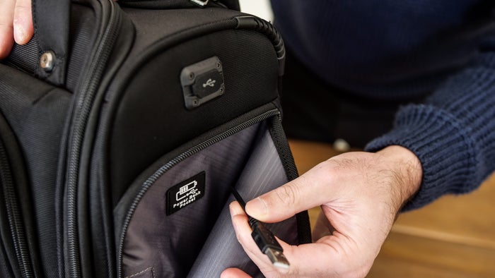 Travelpro Crew Versapack Underseater USB Travelpro Crew Versapack Underseater USB