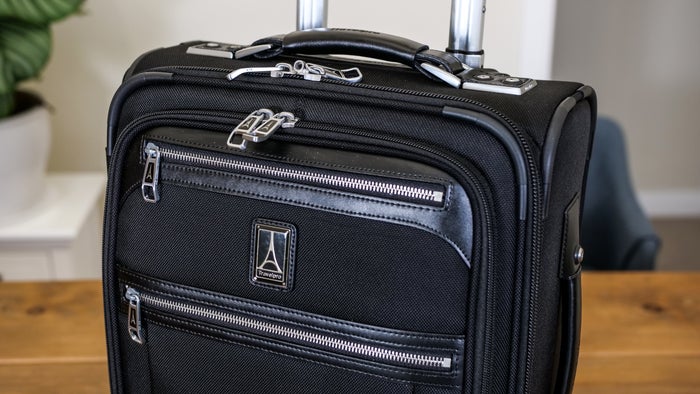 Travelpro Platinum Elite Softside Close