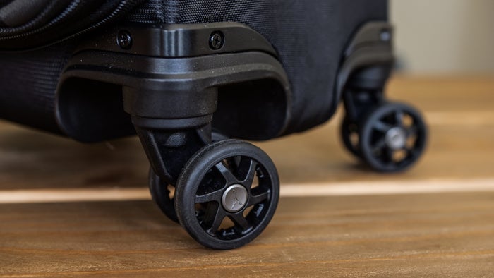 Travelpro Tourlite Spinner Wheels Travelpro Tourlite Spinner Wheels