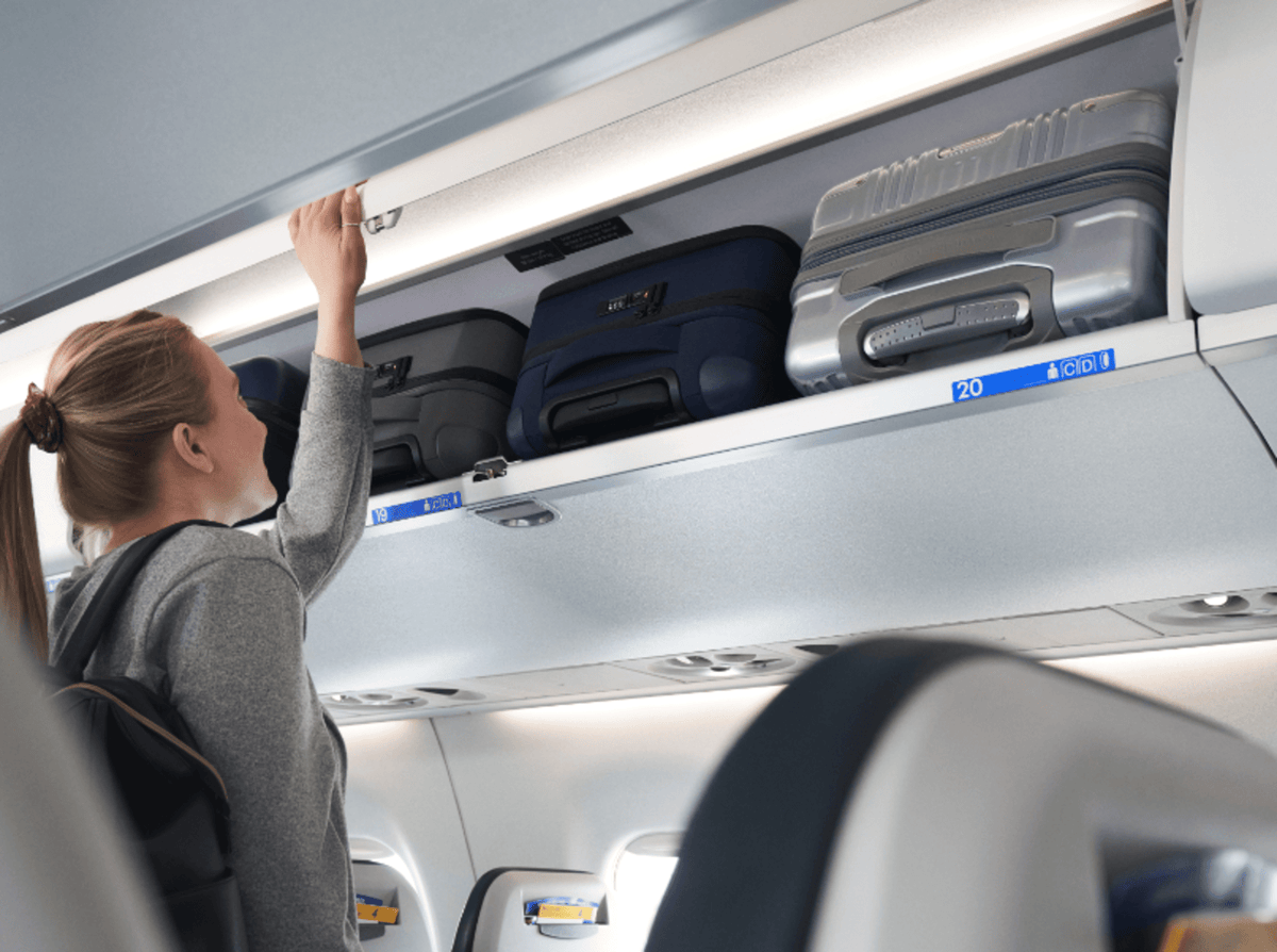 Larger Overhead Bins Coming to United’s Embraer E175 Aircraft