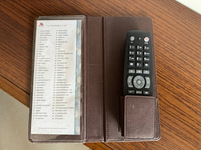 Weligama Bay Marriott king room remote
