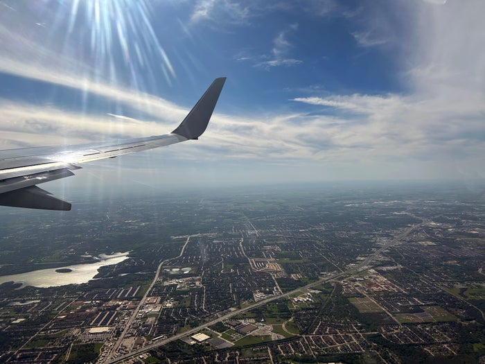 American Airlines Boeing 737-800 Economy Class Review [LGA to DFW]