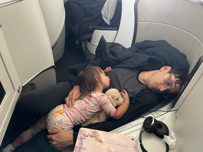 Air France 777 300ER Business Class Toddler Sleeping Air France 777 300ER Business Class Toddler Sleeping