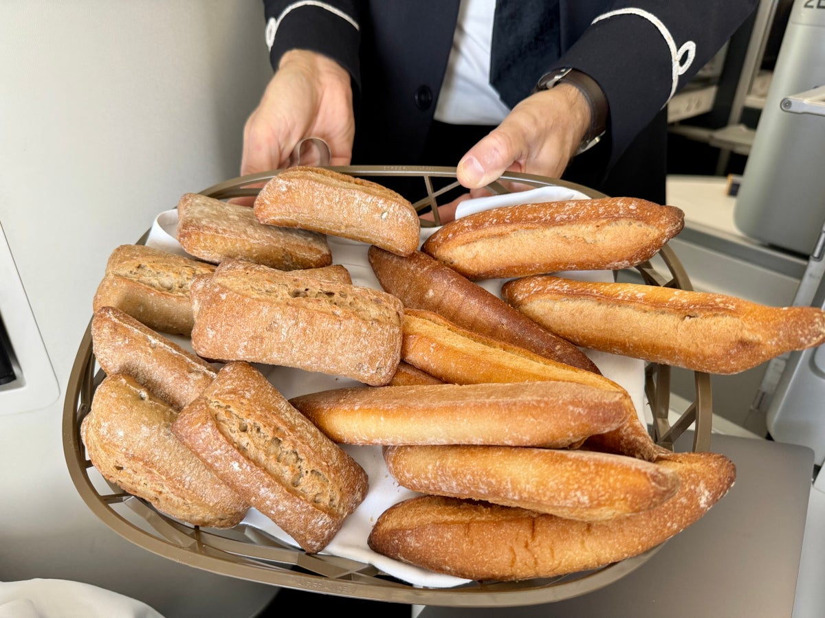 Air France Business Class Airbus A350 FnB bread