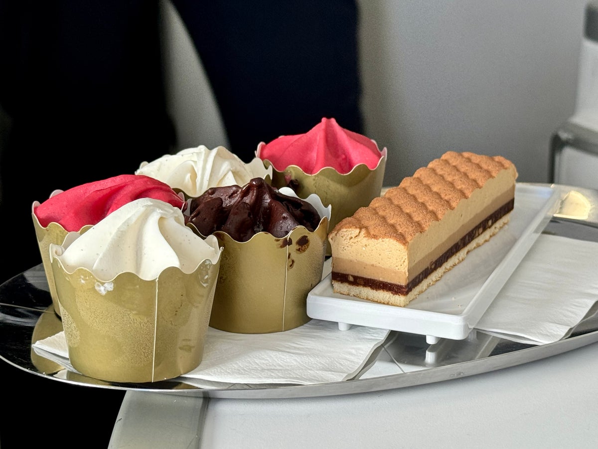 Air France Business Class Airbus A350 FnB dessert selection