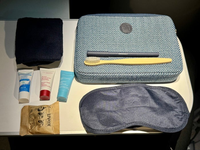 Air France Business Class Airbus A350 amenity kit Air France Business Class Airbus A350 amenity kit