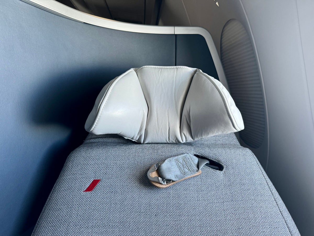 Air France Business Class Airbus A350 seat headrest