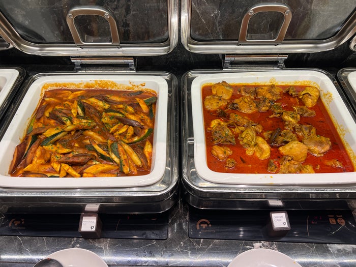 Alila Bangsar Kuala Lumpur breakfast hot plates Alila Bangsar Kuala Lumpur breakfast hot plates