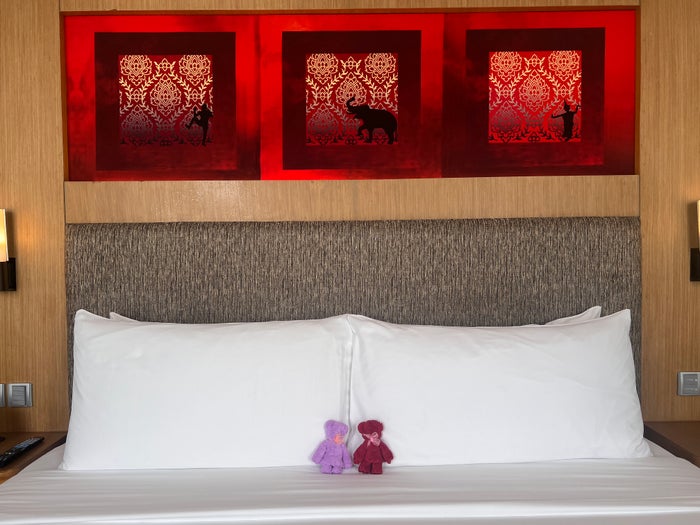 Aloft Bangkok Sukhumvit 11 room bed and teddy bears Aloft Bangkok Sukhumvit 11 room bed and teddy bears