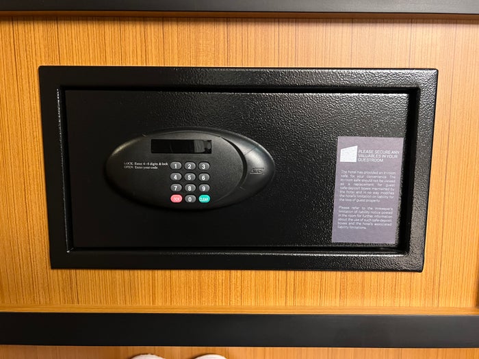 Aloft Kuala Lumpur Sentral room safe Aloft Kuala Lumpur Sentral room safe