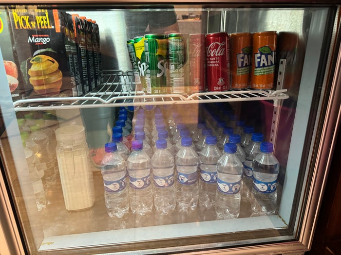 Aspire Lounge NBO right cooler Aspire Lounge NBO right cooler
