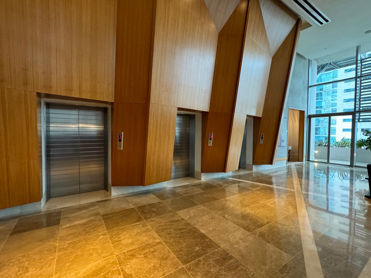 Ground Floor to Hotel Lobby Elevators JW Marriott Panama