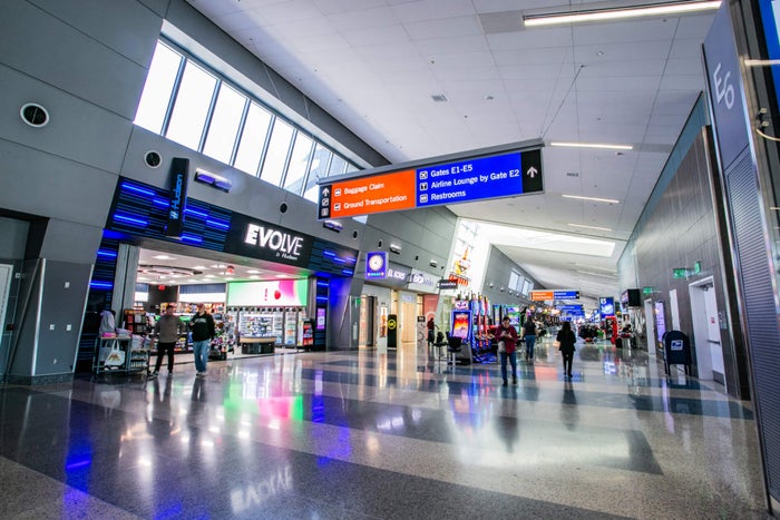 How To Get From Harry Reid International Airport to the Las Vegas Strip [2024]